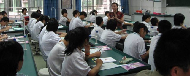 长庐子闻而笑曰的译文 怎样理解长庐子闻而笑曰