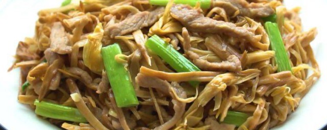 金针花饭怎样做 金针花饭的做法简介