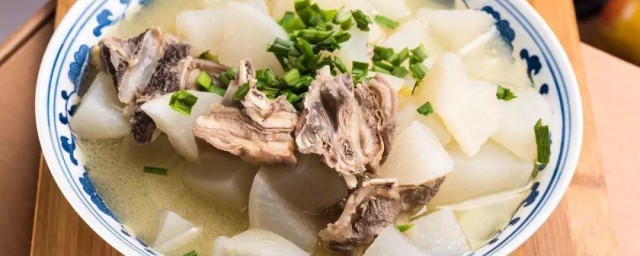 马蹄炖羊肉如何做 制作马蹄炖羊肉的方式