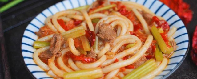 爆炒米粉怎样做 制作爆炒米粉的技巧