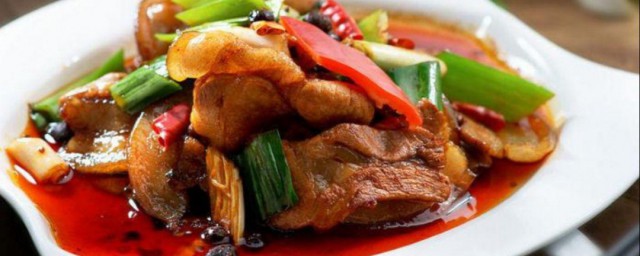 家常回锅肉的做法 家常回锅肉的做法分享