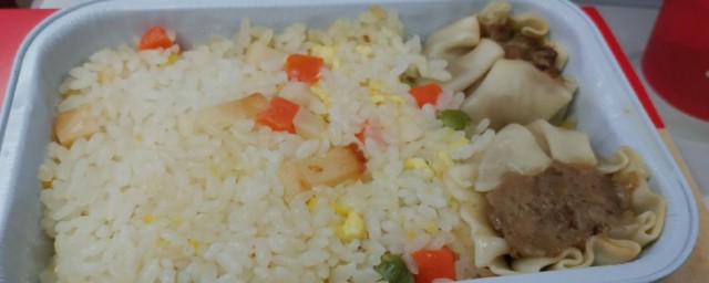 炒饭烧麦如何做 制作炒饭烧麦的要领