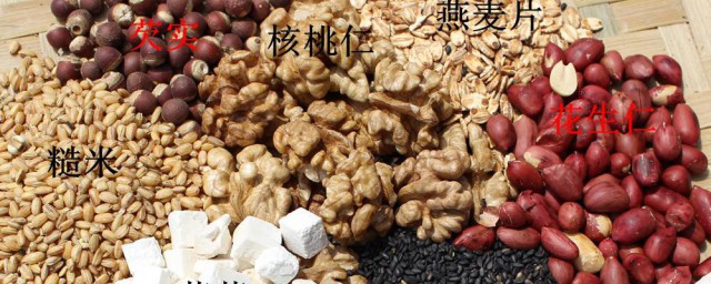 芡实茯苓薏米赤小豆的功效与作用 芡实茯苓薏米赤小豆的功效与作用介绍