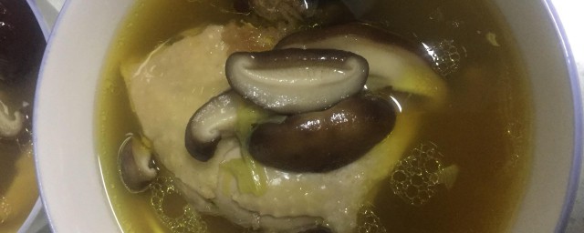 香菇炖鸡汤做法 香菇炖鸡汤怎样做好吃
