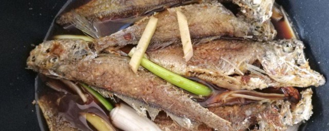焖酥鱼怎样做好吃 焖酥鱼做法