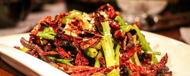 干煸牛肉丝如何做好吃 怎么做干煸牛肉丝