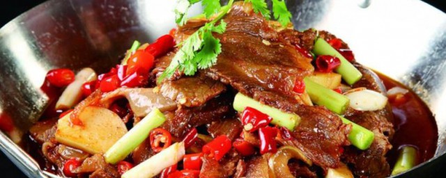 干锅肉怎样做好吃 干锅牛肉的做法简介