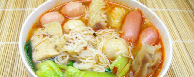 鱼丸米线怎样做 鱼丸米线的制作过程