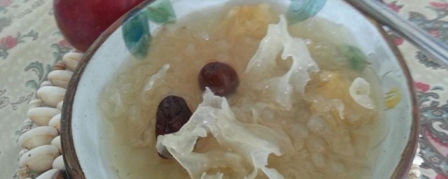 雪耳糖水怎样煮出胶 雪耳糖水煮法