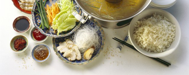 牛肉火锅蘸料怎样调 牛肉火锅蘸料怎样调