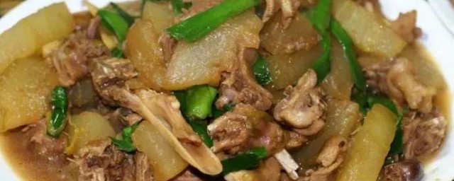 冬瓜焖鸭怎样做 冬瓜焖鸭的做法简介