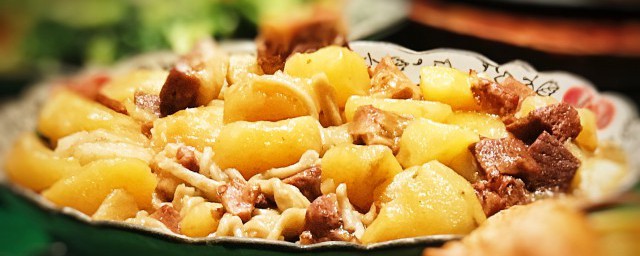牛腩炖土豆怎样做 怎样做牛腩炖土豆