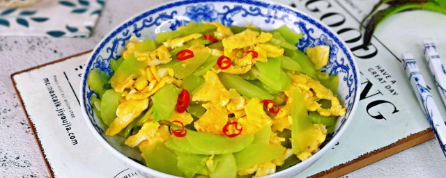 鸡蛋炒莴笋怎样做 制作鸡蛋炒莴笋的技巧