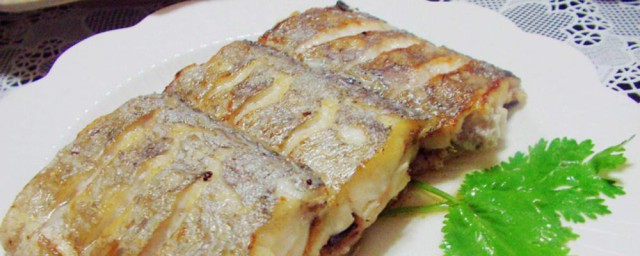 煎白带鱼饭怎样做 怎样做煎白带鱼饭
