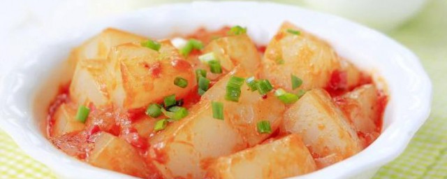 西红柿炒凉粉怎样做 自己做西红柿炒凉粉的技巧