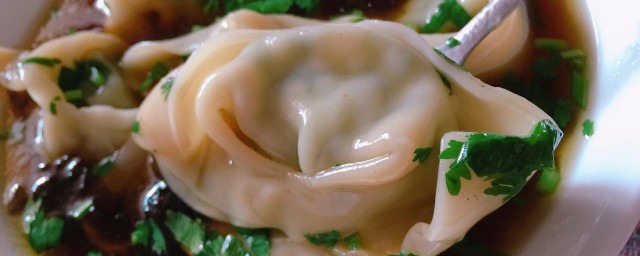 荠菜馄饨的做法 荠菜馄饨怎样做好吃