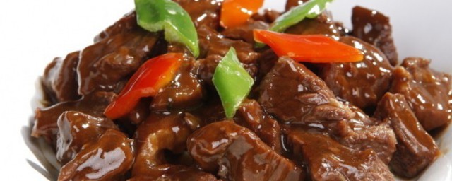 各种版本的红烧牛肉做法大全诀窍 红烧牛肉的烹饪技巧