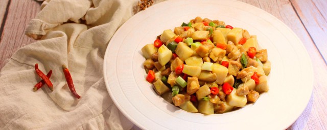 杏鲍菇炒鸡丁怎样做 杏鲍菇炒鸡丁怎样做好吃