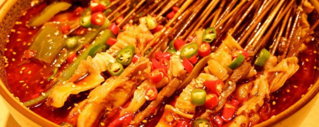 钵钵鸡如何做 自制钵钵鸡的方式