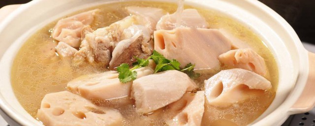 排骨炖藕片怎样做 排骨炖藕片的做法简介