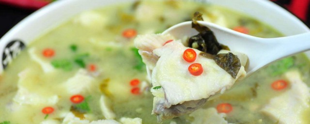 川味酸菜鱼片汤怎么做 酸菜鱼片汤的做法步骤