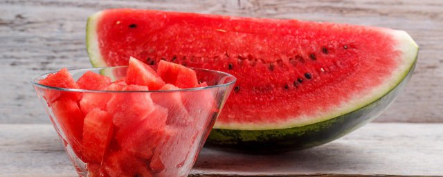 夏天的水果有哪些 盘点夏季时令的水果