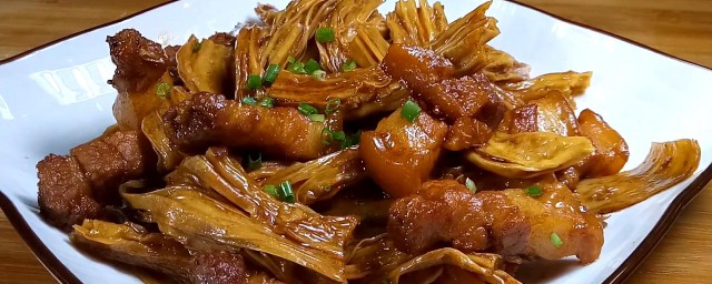 腊笋烧五花肉怎样做 腊笋烧五花肉怎样做