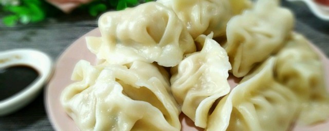 莲菜饺子怎么做 莲菜饺子如何制作