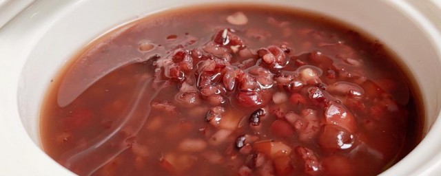红豆黑米粥功效 红豆黑米粥的作用简介