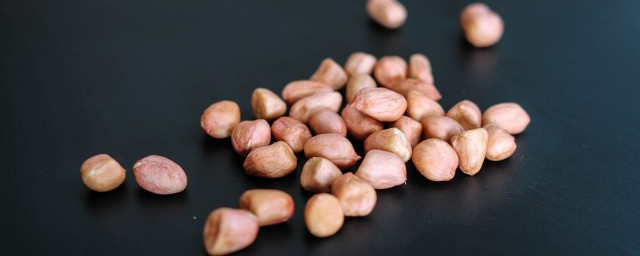 麻辣花生肉丁怎样做 怎样做麻辣花生肉丁