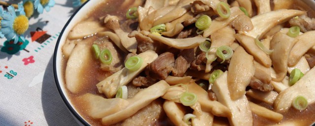 肉丝炒鸡腿菇如何做 做肉丝炒鸡腿菇的流程