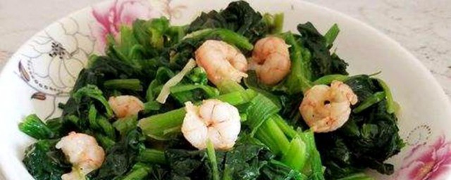 菠菜炒虾仁怎样做 制作菠菜炒虾仁的技巧