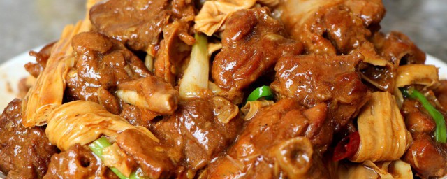 山药炒鸭肉怎样做好吃 怎样做山药炒鸭肉