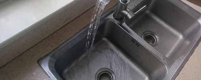 清理洗碗盆下水道办法 洗碗池漏水如何办