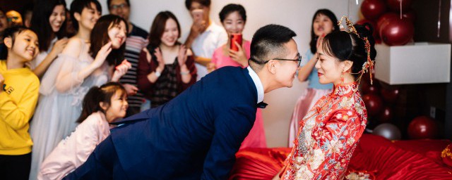 儿子结婚妈妈的祝福语 儿子结婚的时候妈妈如何祝福