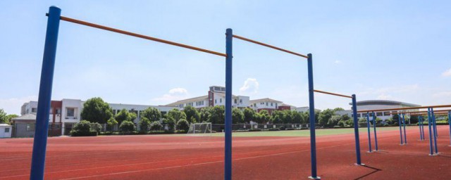 引体向上女生技巧 女生怎样做引体向上