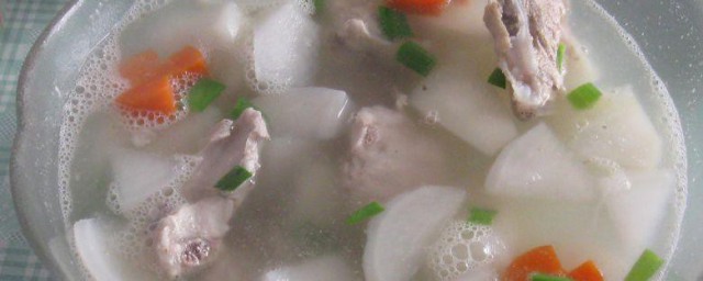 大排煮萝卜怎样做 做大排煮萝卜妙招