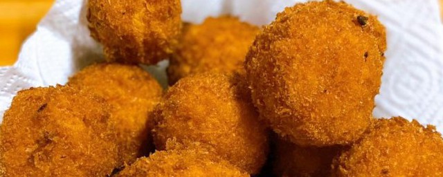 年夜饭炸虾球做法 怎么做年夜饭炸虾球