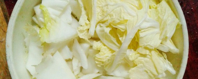 糖醋大白菜如何做最好吃 糖醋大白菜做法分享