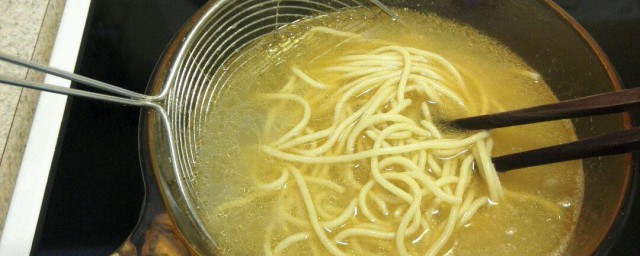 煮热干面热水下锅还是冷水 煮热干面怎样煮