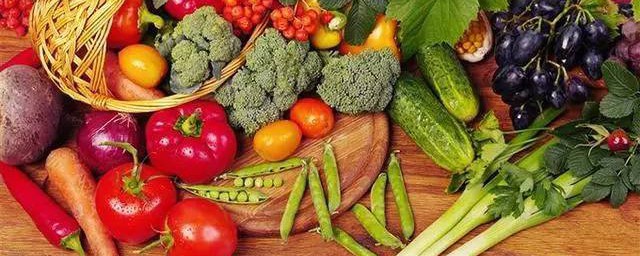 怎样精确选择秋季吃的食物 适合秋季吃的食物简介
