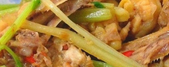 芹菜炒鸡块的家常做法 芹菜炒鸡块的家常做法简介