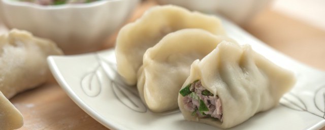 芹菜猪肉饺的做法 怎么做芹菜猪肉饺