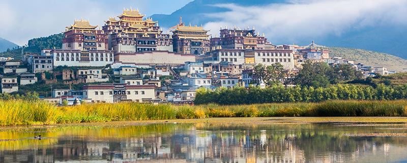 小布达拉宫之称这座建筑是