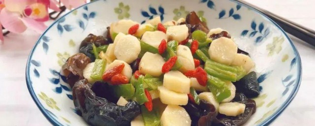山药炒青椒怎样做 制作山药炒青椒的技巧
