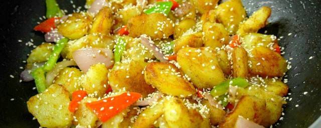炒土豆块怎样做好吃简单 炒土豆块做法