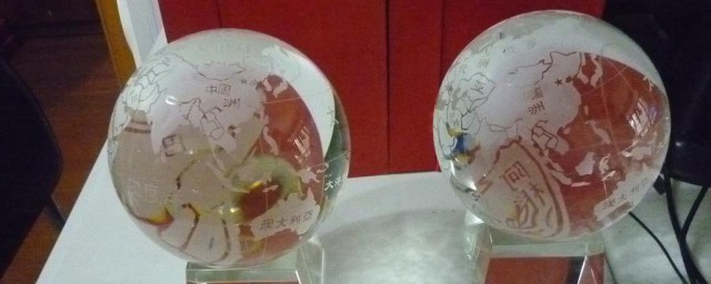 怎么制作一个泡沫水晶球 泡沫水晶球如何制作