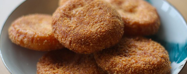 南瓜馅饼做法 黄金南瓜馅饼香脆软糯做法简介