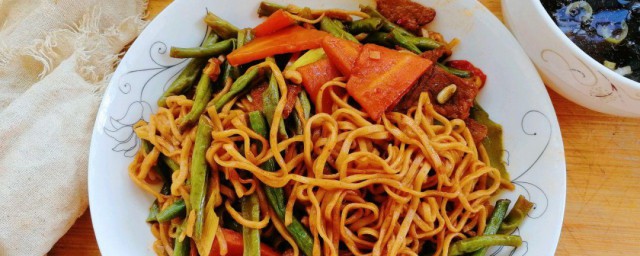 做刀豆焖面的办法 刀豆焖面做法