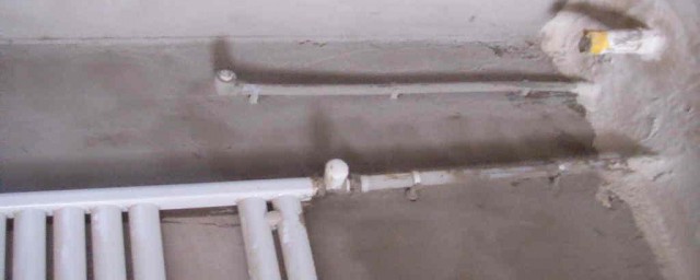 铁水管漏水用什么技巧可以补好 铁水管漏水怎样办